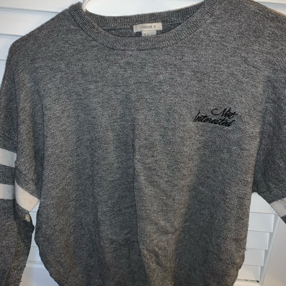 Forever 21 grey sweater